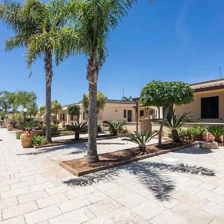 شقة فندقية La Pineta أوترانتو