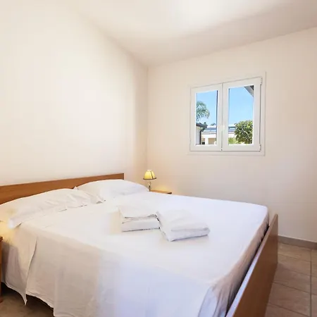 Aparthotel La Pineta 3*