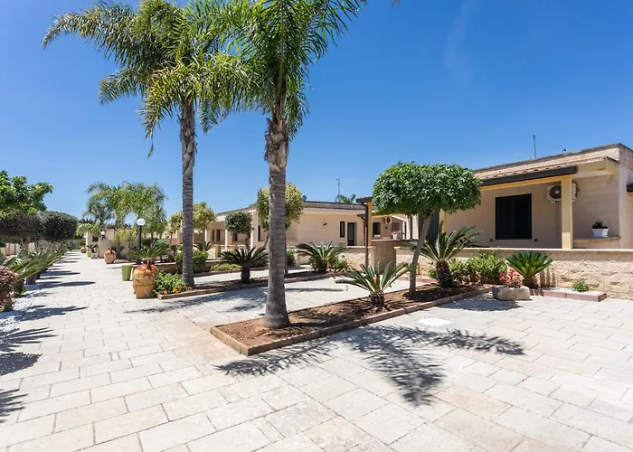 Aparthotel La Pineta Otranto